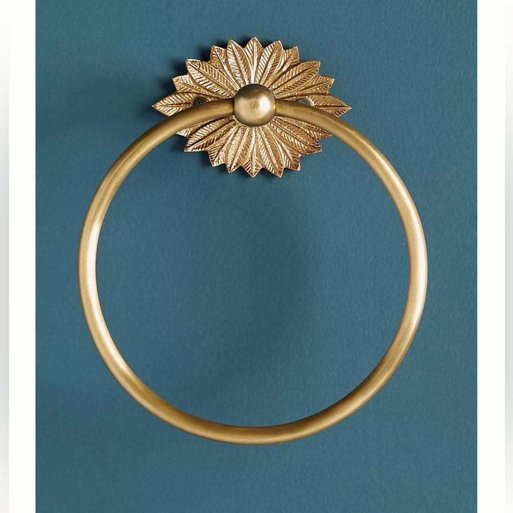 Anthropologie Demeter Towel Ring